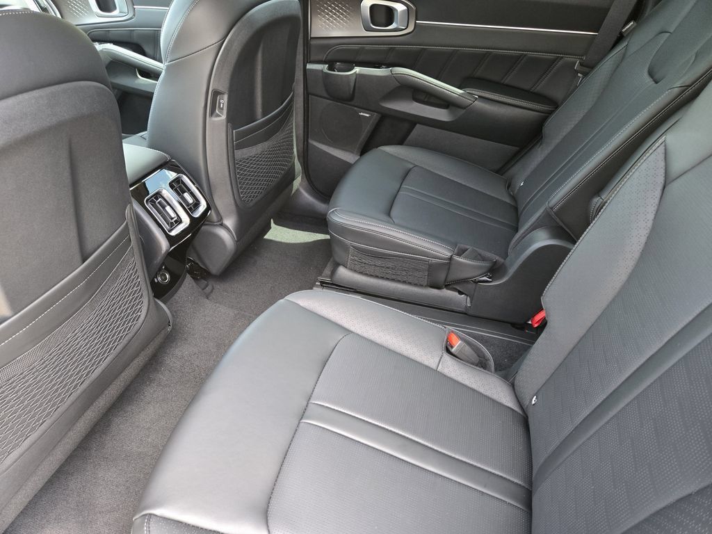 New 2026 Kia Sorento SX FWD image 23