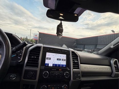Used 2020 Ford F450 Lariat w/ Lariat Ultimate Package AWD/4WD image 16