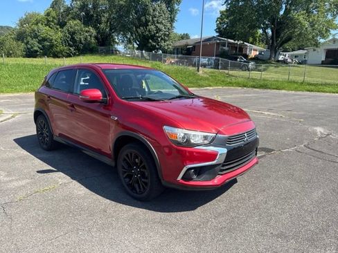 Used 2017 Mitsubishi Outlander Sport LE FWD image 2