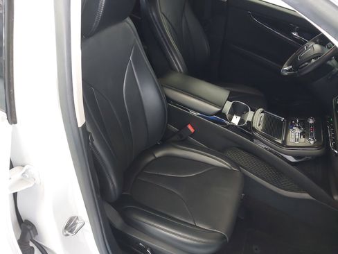 Used 2021 Lincoln Nautilus Reserve w/ Cargo Utility Package image 28