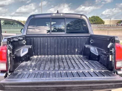 Used 2021 Toyota Tacoma SR w/ SR Convenience Package RWD image 20