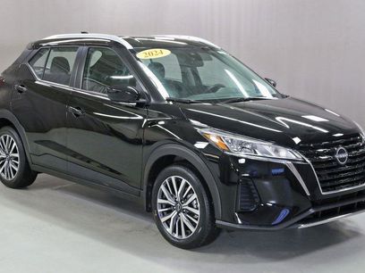 Certified 2024 Nissan Kicks SV