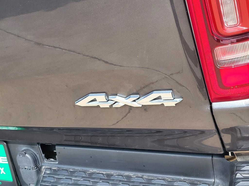 Used 2021 RAM 1500 Laramie w/ Laramie Southwest Edition AWD/4WD image 9