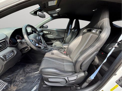 Used 2022 Hyundai Veloster N N Coupe 3D image 2