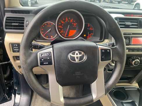 Used 2013 Toyota 4Runner Limited image 15