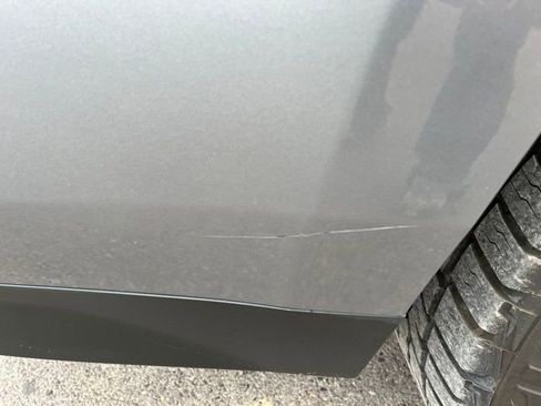 Used 2022 Chevrolet Suburban Z71 w/ Off-Road Capability Package image 16