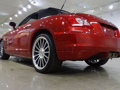 Used 2007 Chrysler Crossfire Convertible w/ Special Edition Group RWD image 10