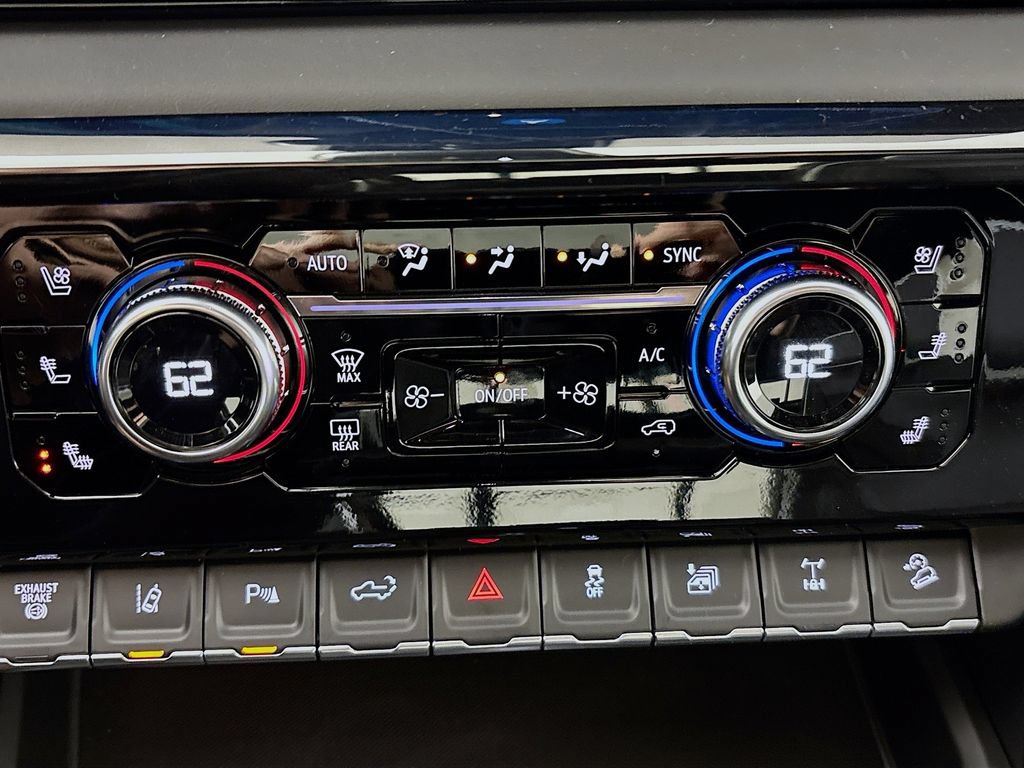 New 2026 GMC Sierra 2500 AT4X AWD/4WD image 16