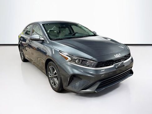Used 2023 Kia Forte LXS w/ LXS Technology Package image 1