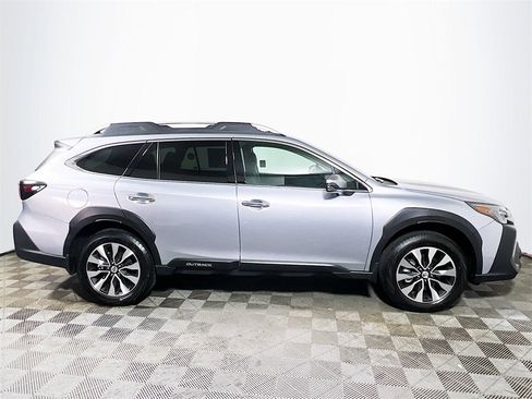 New 2025 Subaru Outback Touring w/ Popular Package #2 image 9