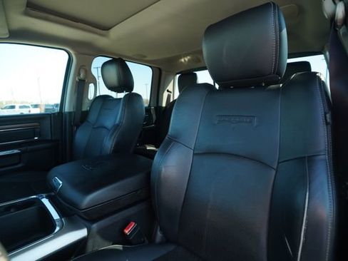 Used 2016 RAM 1500 Laramie w/ Convenience Group image 34