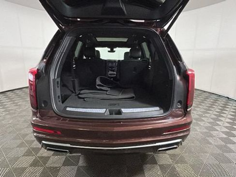 Used 2022 Cadillac XT6 Premium Luxury w/ Technology Package AWD/4WD image 27