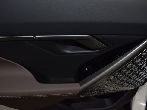 New 2026 BMW 530i w/ M Sport Package image 14