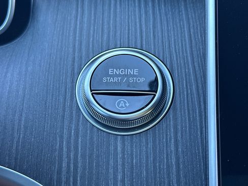 Certified 2024 Mercedes-Benz C 300 Sedan image 21