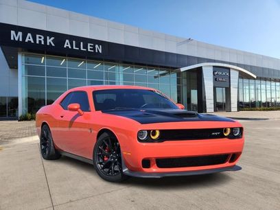 Used 2016 Dodge Challenger SRT Hellcat