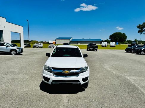 Used 2017 Chevrolet Colorado W/T RWD image 10