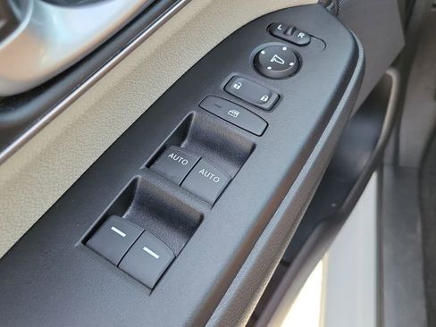 Used 2021 Honda CR-V EX image 24