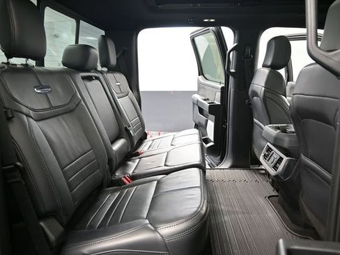 Used 2025 Ford F250 Platinum image 47