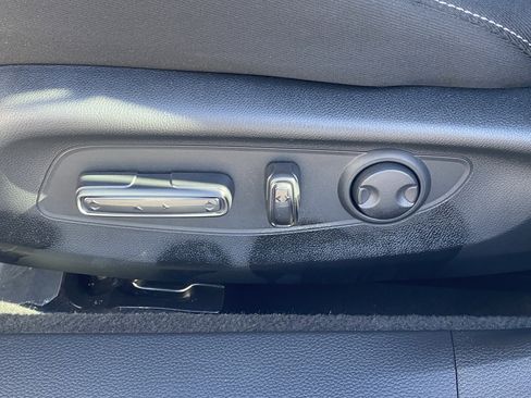 Certified 2025 Honda Accord SE image 16