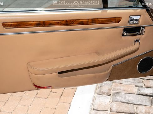 Used 1987 Jaguar XJS V12 Coupe RWD image 14
