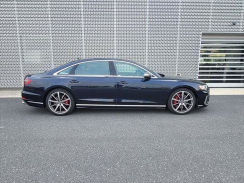 Certified 2023 Audi S8 w/ S8 Comfort Plus Package AWD/4WD image 4