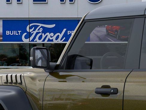 New 2026 Ford Bronco Raptor AWD/4WD image 22