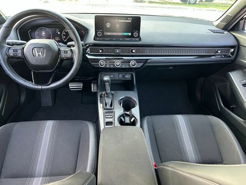 Used 2024 Honda Civic Sport image 10