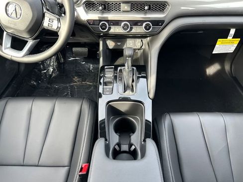 New 2025 Acura Integra image 15