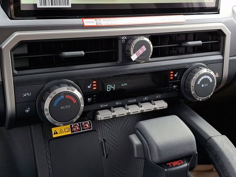 New 2026 Toyota 4Runner TRD Sport Premium AWD/4WD image 10