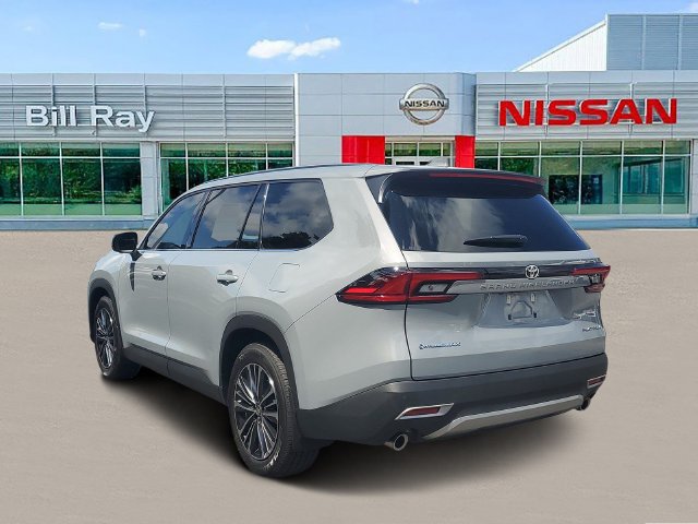 Used 2026 Toyota Grand Highlander AWD Hybrid image 3
