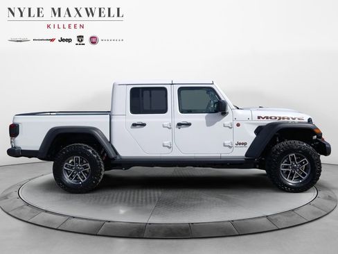 New 2026 Jeep Gladiator Mojave AWD/4WD image 17