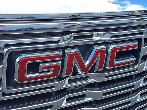 Certified 2024 GMC Sierra 1500 Denali w/ Denali Reserve Package AWD/4WD image 31