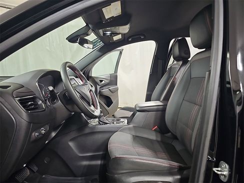 Certified 2024 Chevrolet Equinox RS image 23