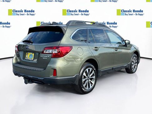 Used 2016 Subaru Outback 3.6R Limited AWD/4WD image 8