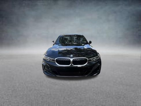 Used 2025 BMW 330i Sedan RWD image 2