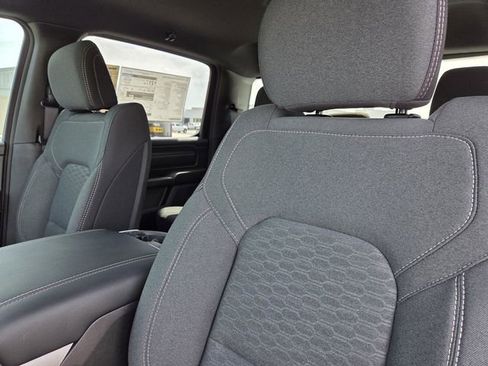 New 2026 RAM 1500 Express AWD/4WD image 25