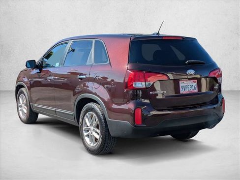 Used 2014 Kia Sorento LX FWD image 8