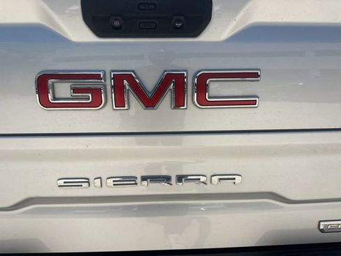 Used 2022 GMC Sierra 1500 Elevation RWD image 31