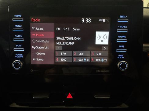 Used 2021 Toyota Camry SE image 27