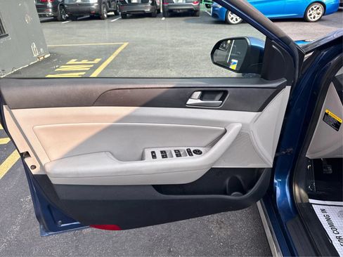 Used 2017 Hyundai Sonata Sport FWD image 19