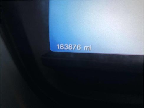 Used 2015 Ford Explorer Limited image 9