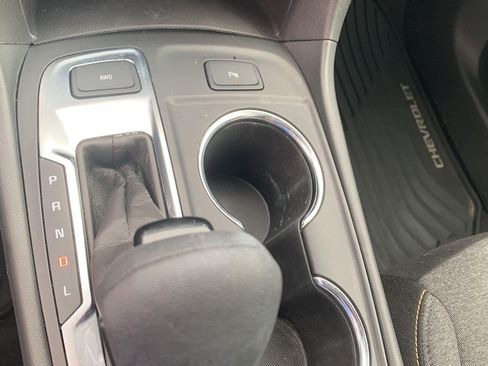 Certified 2023 Chevrolet Equinox LT AWD/4WD image 19