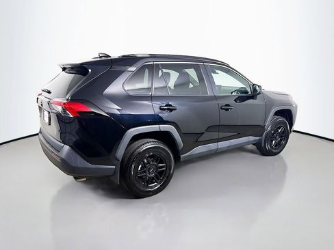 Used 2021 Toyota RAV4 LE w/ Carpet Mat Package (TMS) FWD image 2