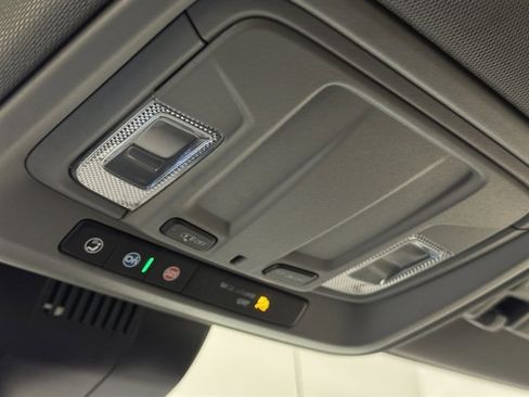 Used 2023 Chevrolet Silverado 1500 RST image 26