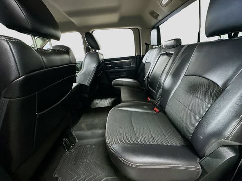 Used 2018 RAM 2500 Lone Star w/ Sport Appearance Group AWD/4WD image 25