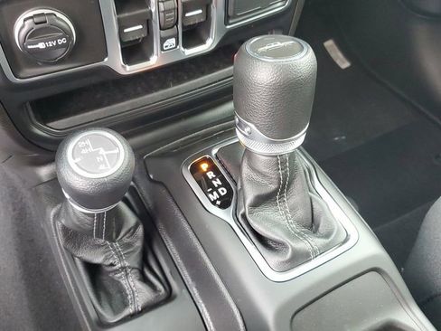 New 2026 Jeep Gladiator Sport image 26