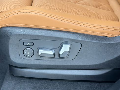 New 2026 BMW X5 xDrive40i w/ M Sport Package image 14