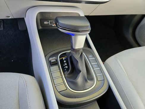 Used 2024 Hyundai Kona SEL image 22