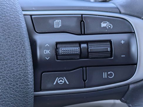 Certified 2024 Kia Sportage EX FWD image 30