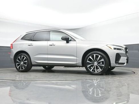 Used 2023 Volvo XC60 B5 Plus w/ Climate Package AWD/4WD image 36